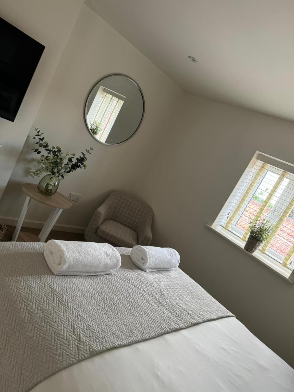 Chew View Luxury Apartment Keynsham Buitenkant foto