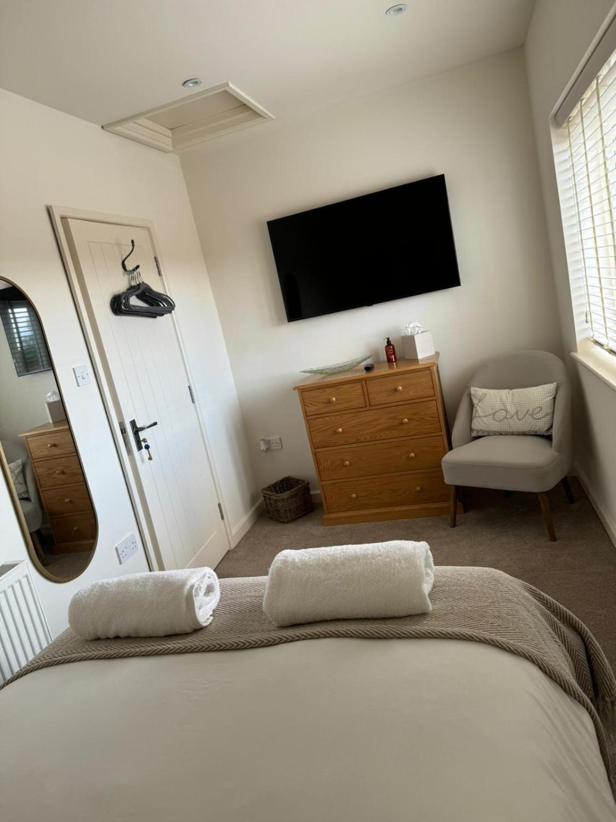 Chew View Luxury Apartment Keynsham Buitenkant foto